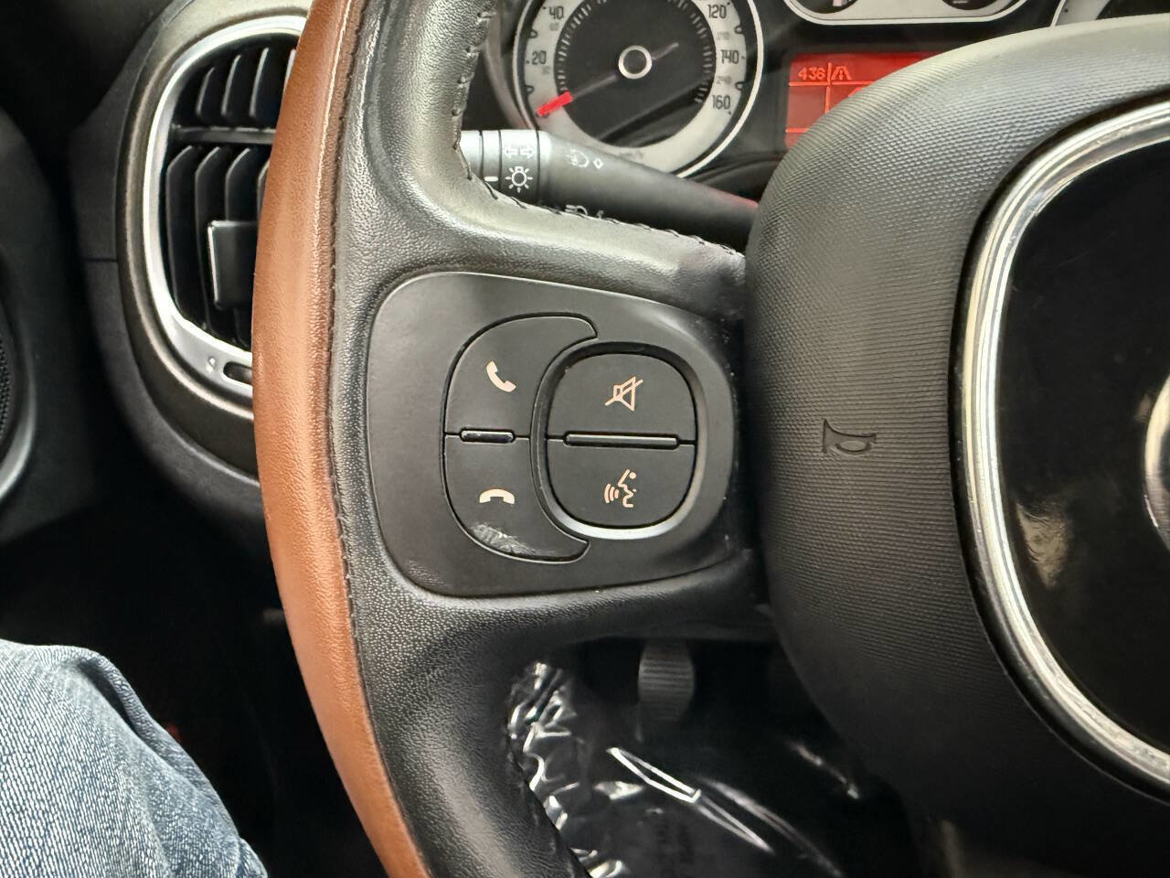 Used 2016 FIAT 500L Trekking image 24