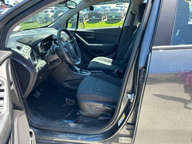 Used 2019 Chevrolet Trax LS FWD image 6