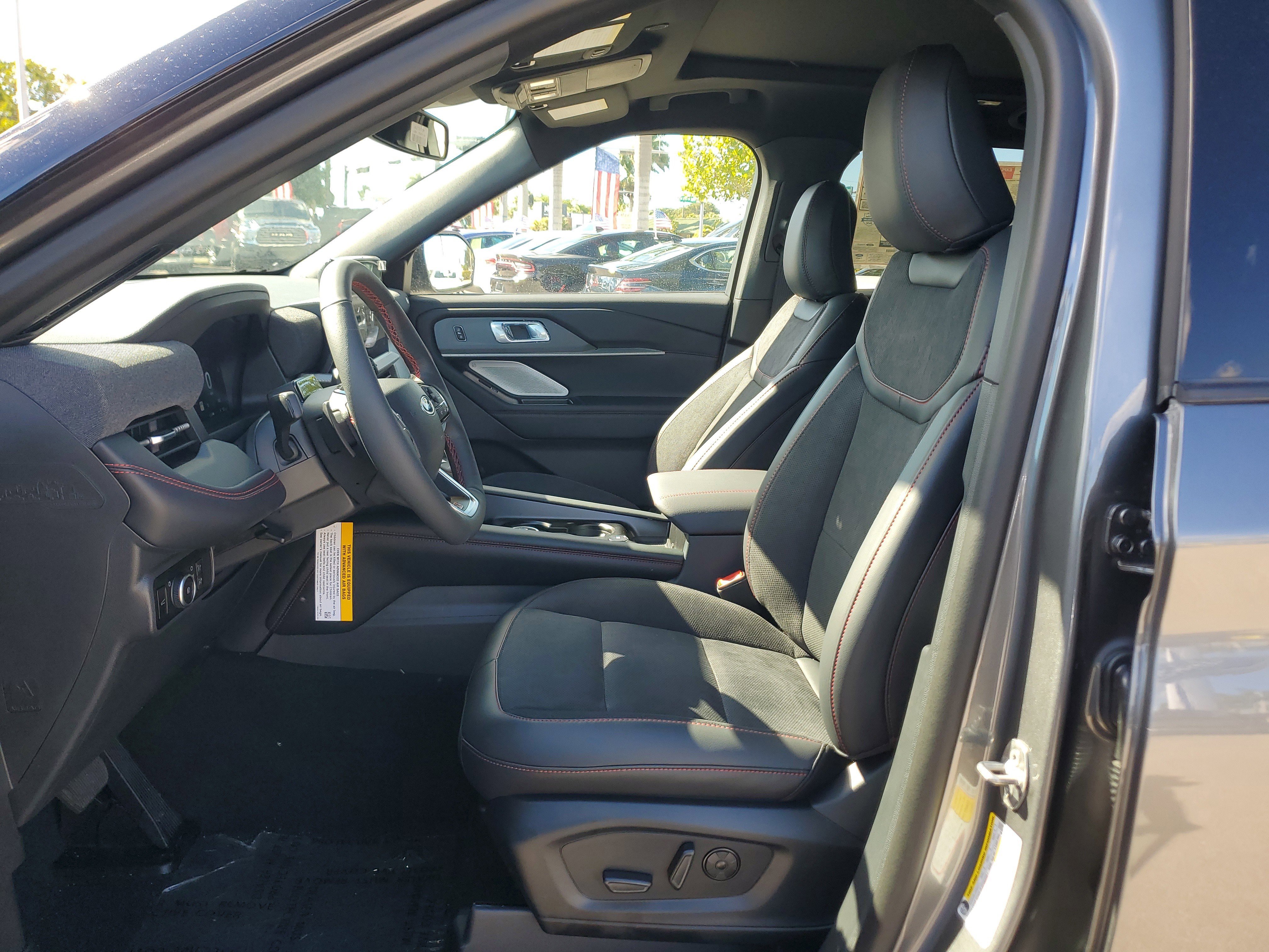 New 2026 Ford Explorer ST w/ Sun And Sound Package image 10