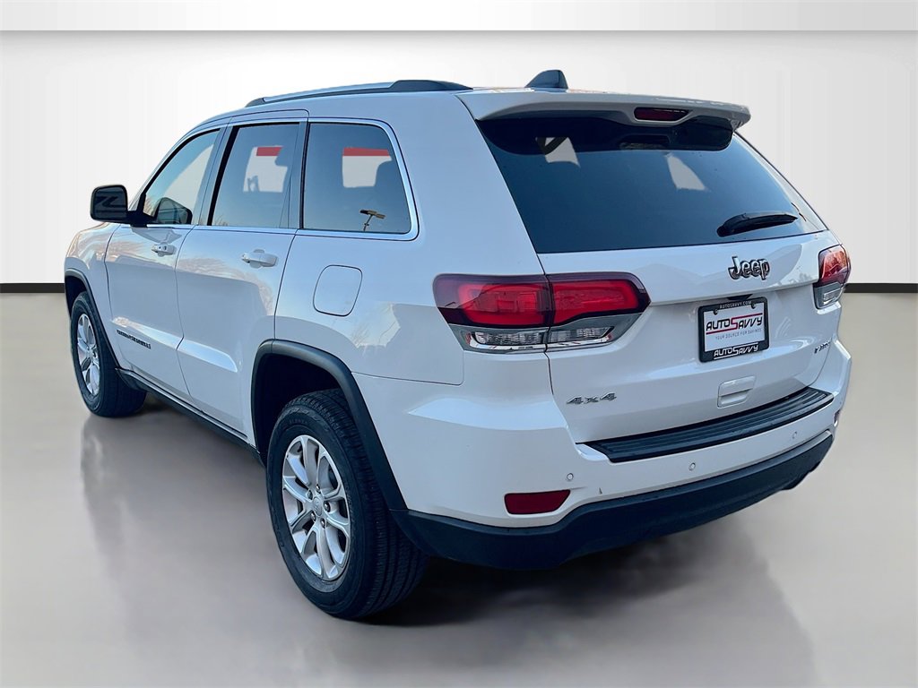 Used 2021 Jeep Grand Cherokee Laredo image 5