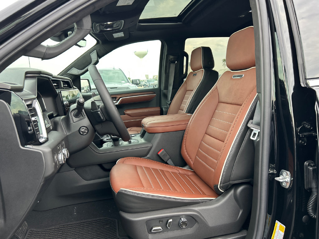 New 2026 GMC Sierra 1500 Denali Ultimate AWD/4WD image 17