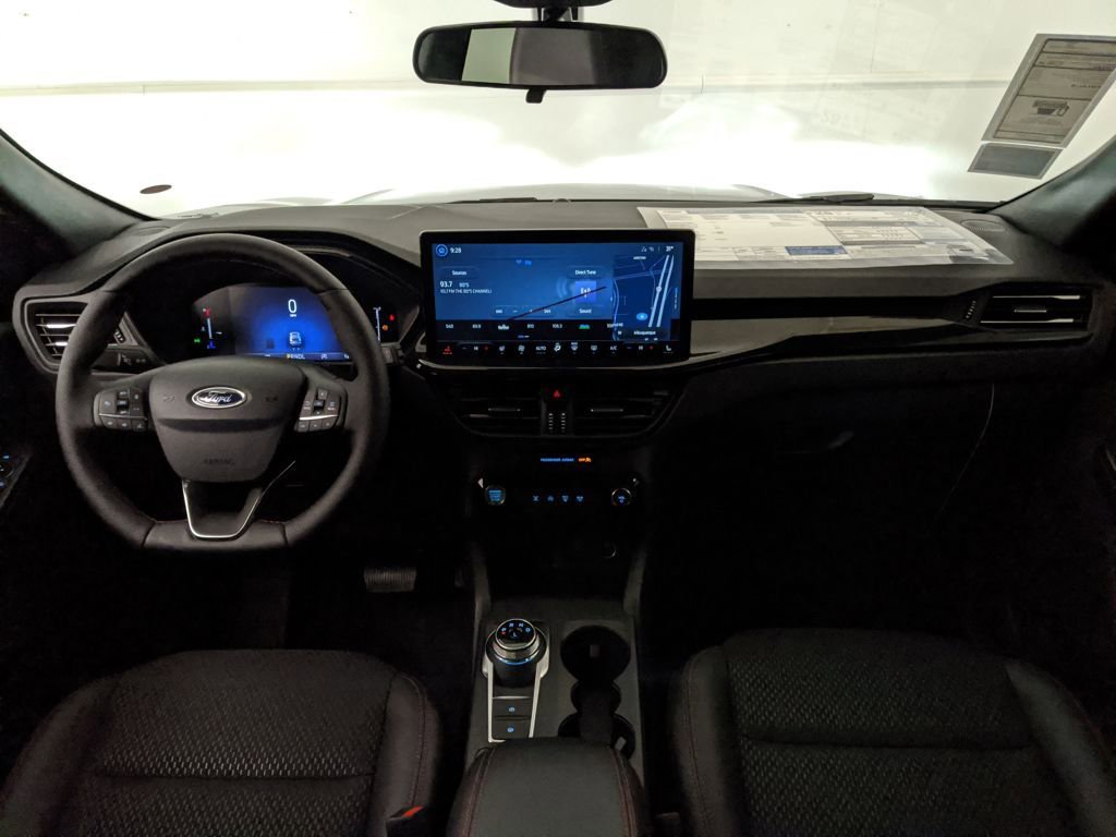 New 2026 Ford Escape ST-Line w/ Tech Pack #1 image 13