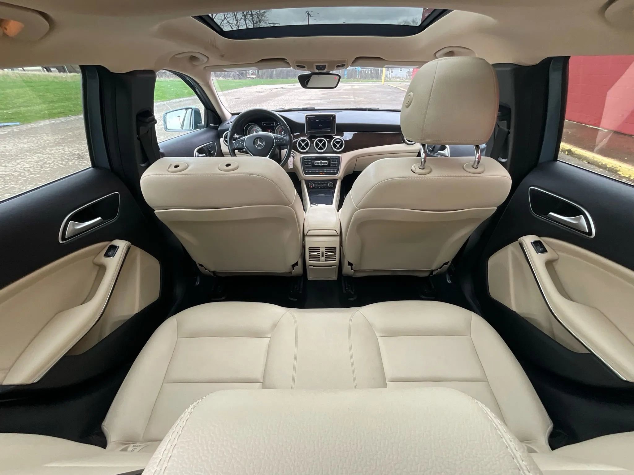 Used 2015 Mercedes-Benz GLA 250 GLA 250 4MATIC Sport Utility 4 image 18