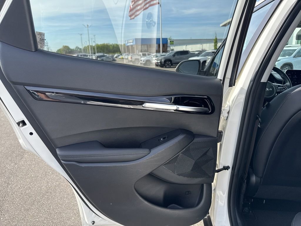 Used 2023 Kia Seltos EX AWD/4WD image 29