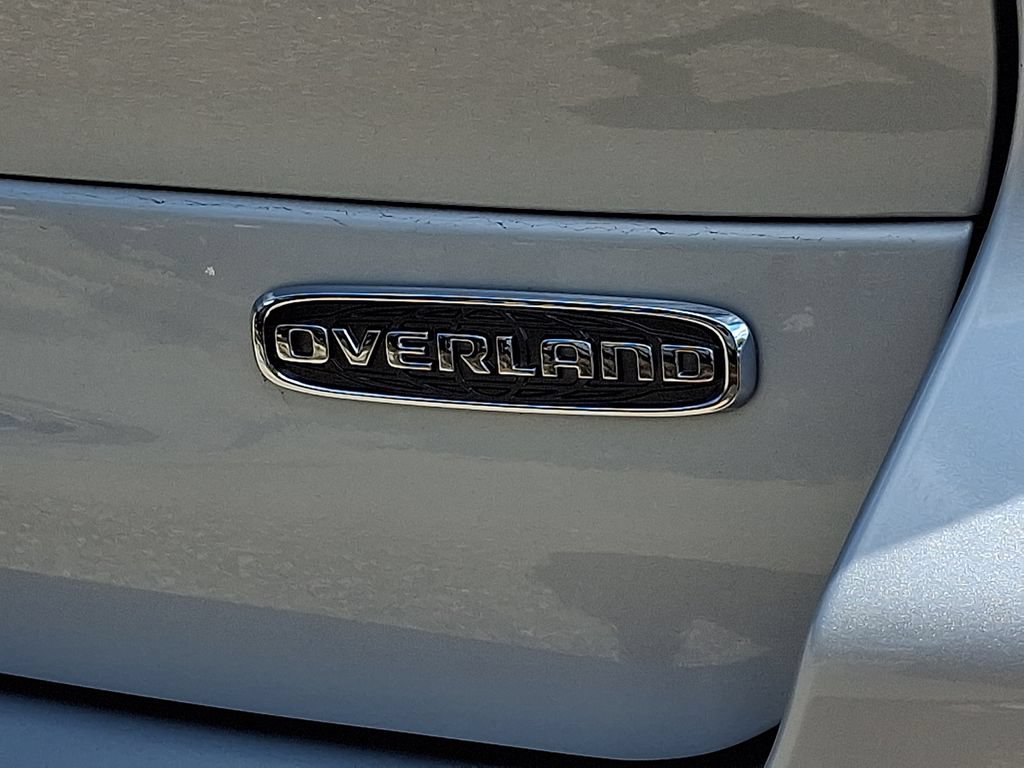 Used 2023 Jeep Grand Cherokee L Overland w/ Luxury Tech Group IV AWD/4WD image 33
