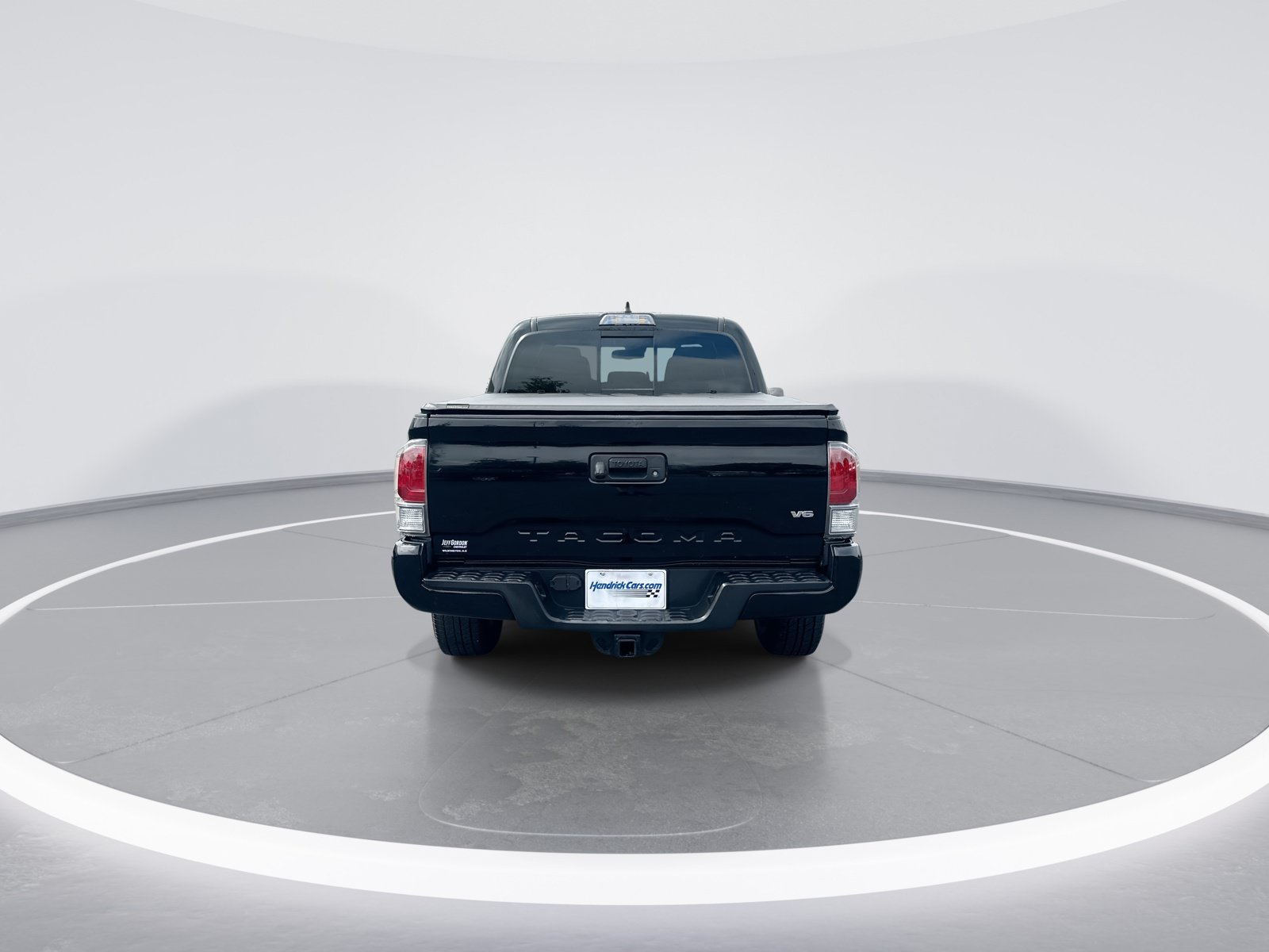 Used 2021 Toyota Tacoma TRD Sport AWD/4WD image 8