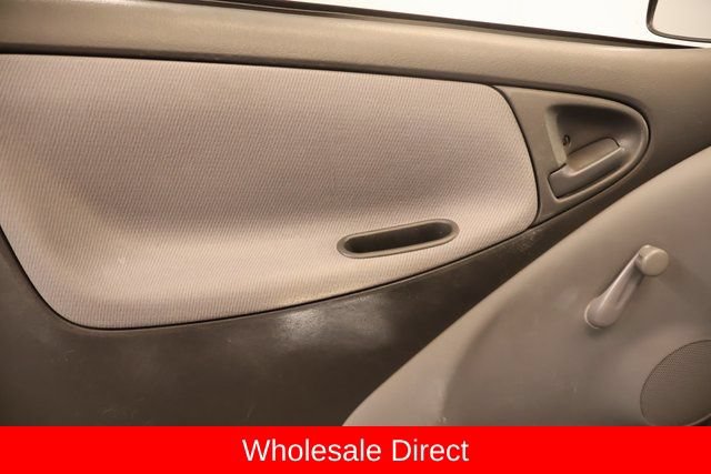Used 2002 Toyota Echo Coupe FWD image 9