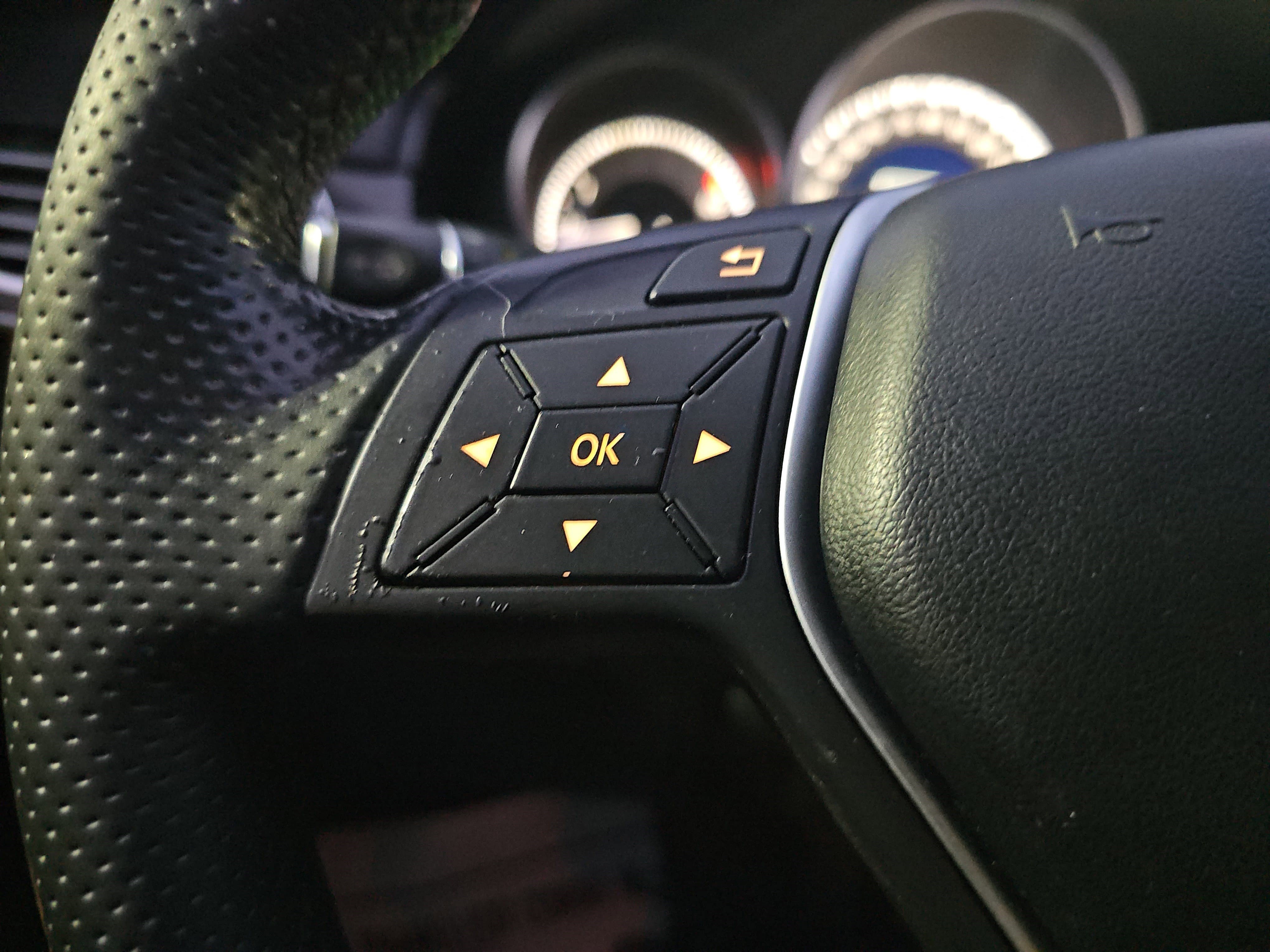 Used 2016 Mercedes-Benz E 350 Sedan image 18