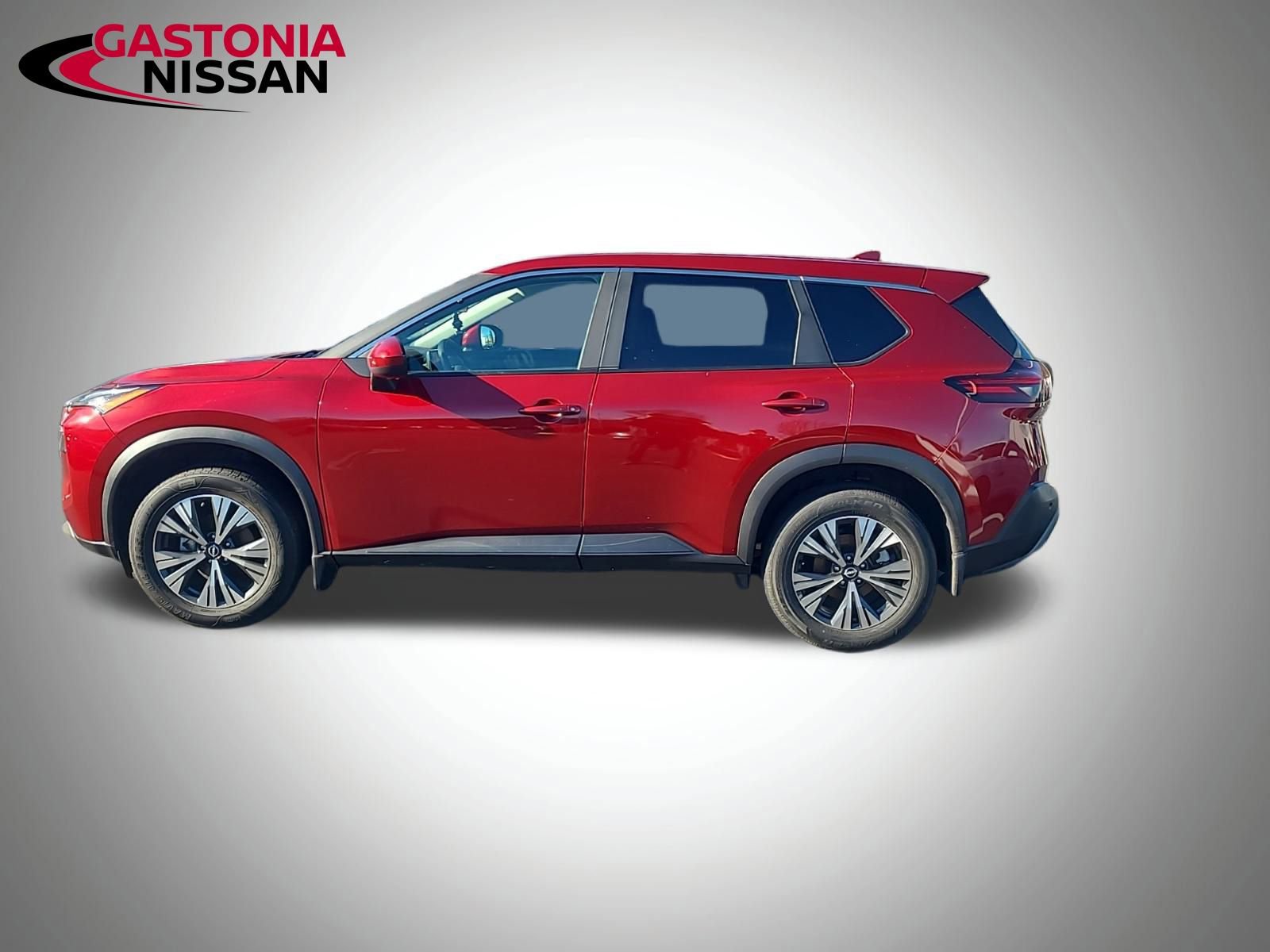 Used 2023 Nissan Rogue SV image 5