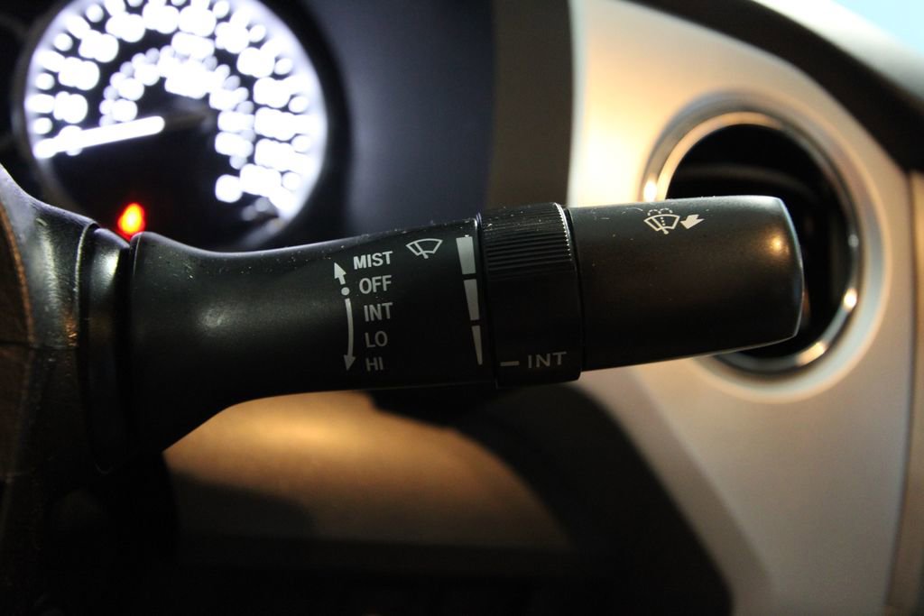 Used 2018 Toyota Tundra SR5 image 13