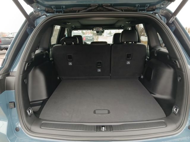 New 2026 Jeep Grand Cherokee Limited w/ Limited Altitude Package image 29