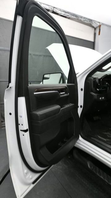 Used 2023 GMC Sierra 1500 Elevation AWD/4WD image 10