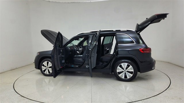 Used 2024 Mercedes-Benz EQB 250+ w/ Driver Assistance Package image 74