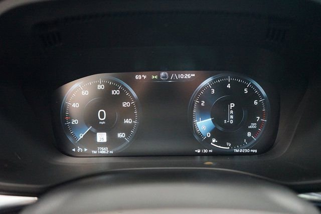 Used 2020 Volvo XC60 T5 Momentum image 34