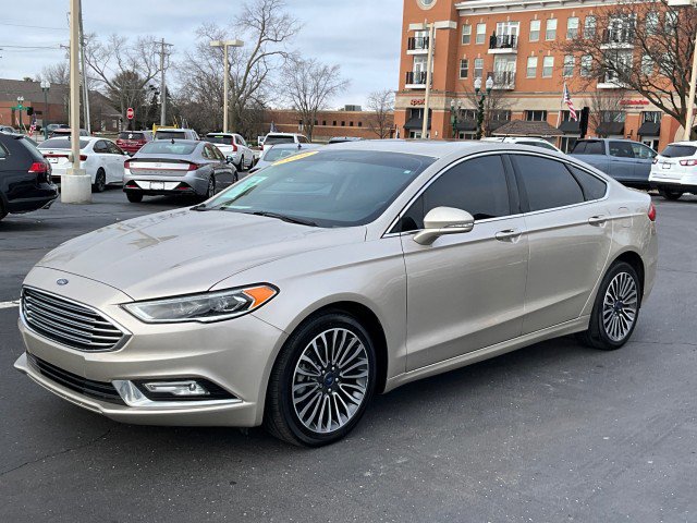 Used 2018 Ford Fusion Titanium image 3