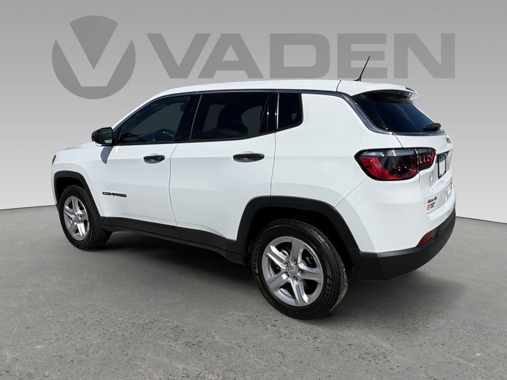 Certified 2023 Jeep Compass Sport image 19