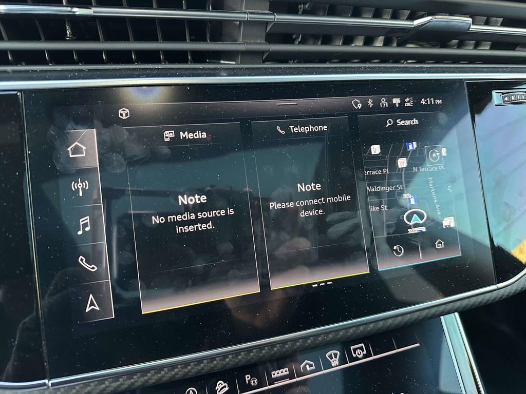 Used 2024 Audi RS Q8 image 28