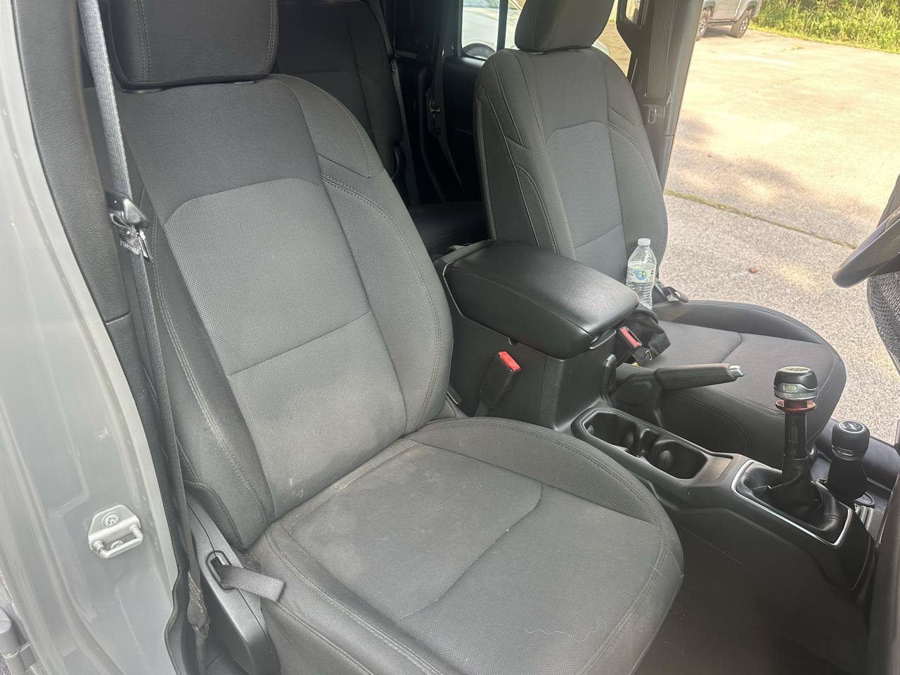 Used 2022 Jeep Gladiator Sport AWD/4WD image 15