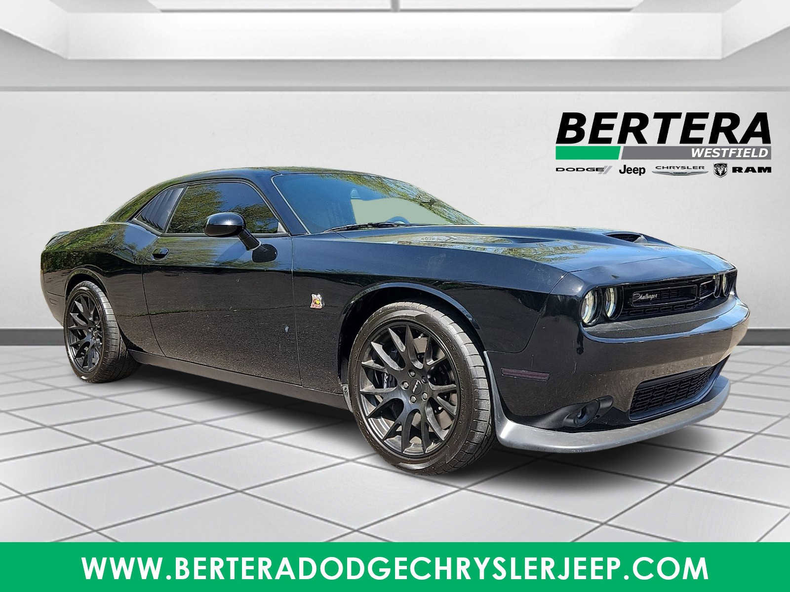 Certified 2021 Dodge Challenger R/T Scat Pack w/ Dynamics Package RWD image 1