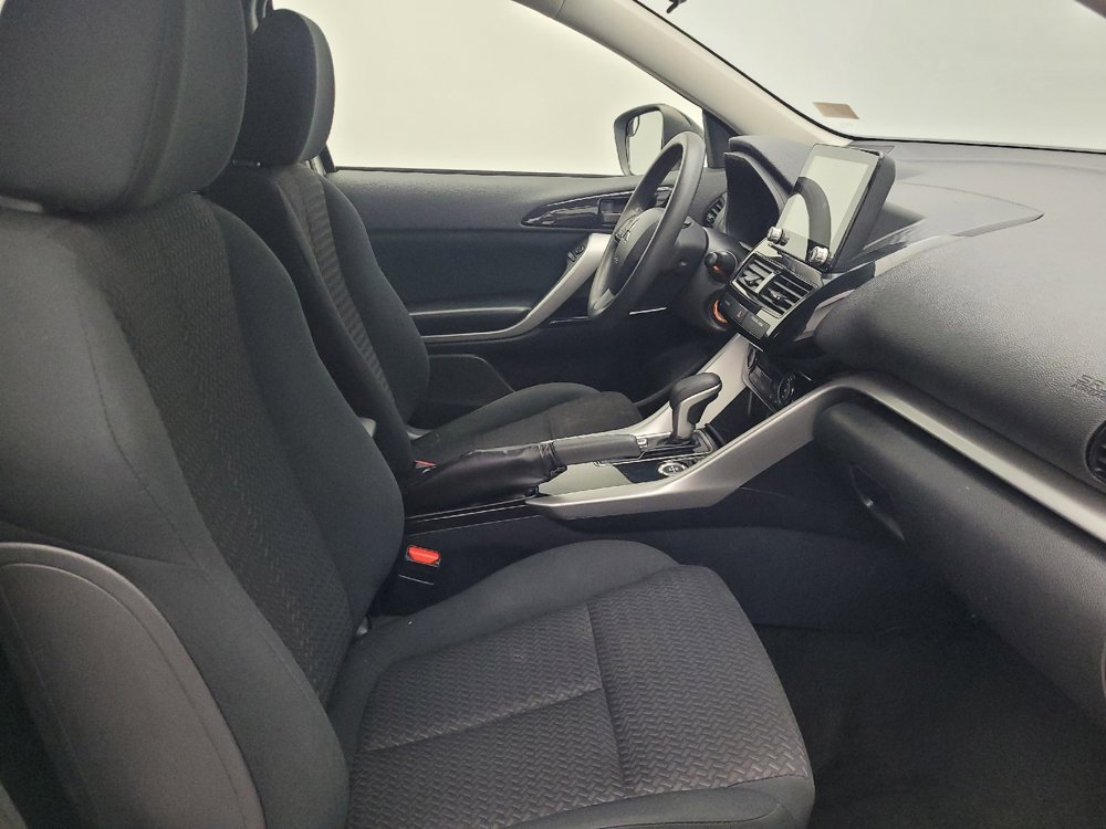 Used 2022 Mitsubishi Eclipse Cross LE image 21