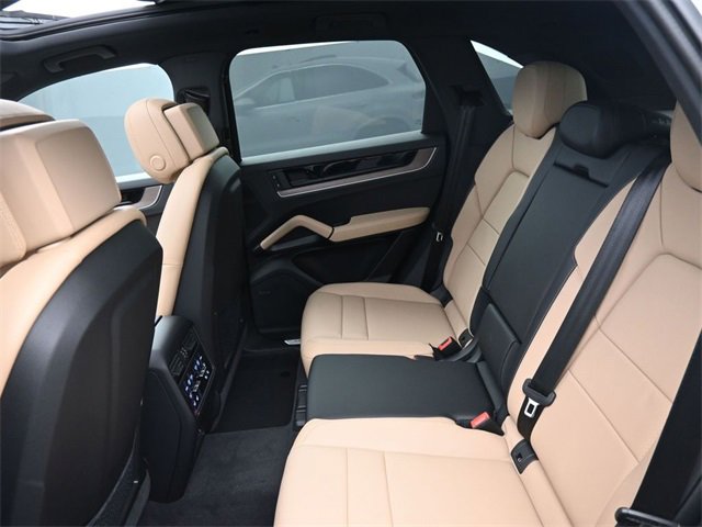 New 2025 Porsche Cayenne S image 17