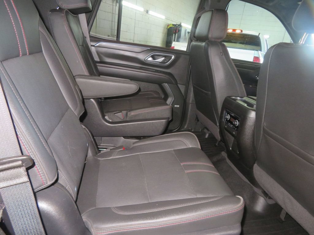 Used 2022 Chevrolet Tahoe RST w/ Luxury Package RWD image 31