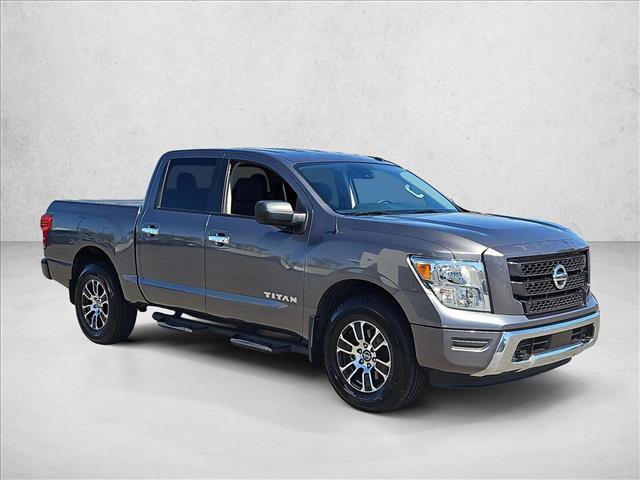 Used 2021 Nissan Titan SV w/ Accessory Utility Package AWD/4WD image 3