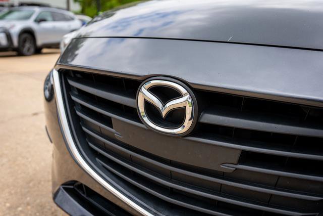 Used 2015 MAZDA MAZDA3 i Sport image 13