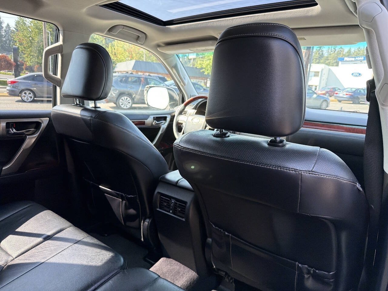 Used 2012 Lexus GX 460 w/ Convenience Pkg AWD/4WD image 24