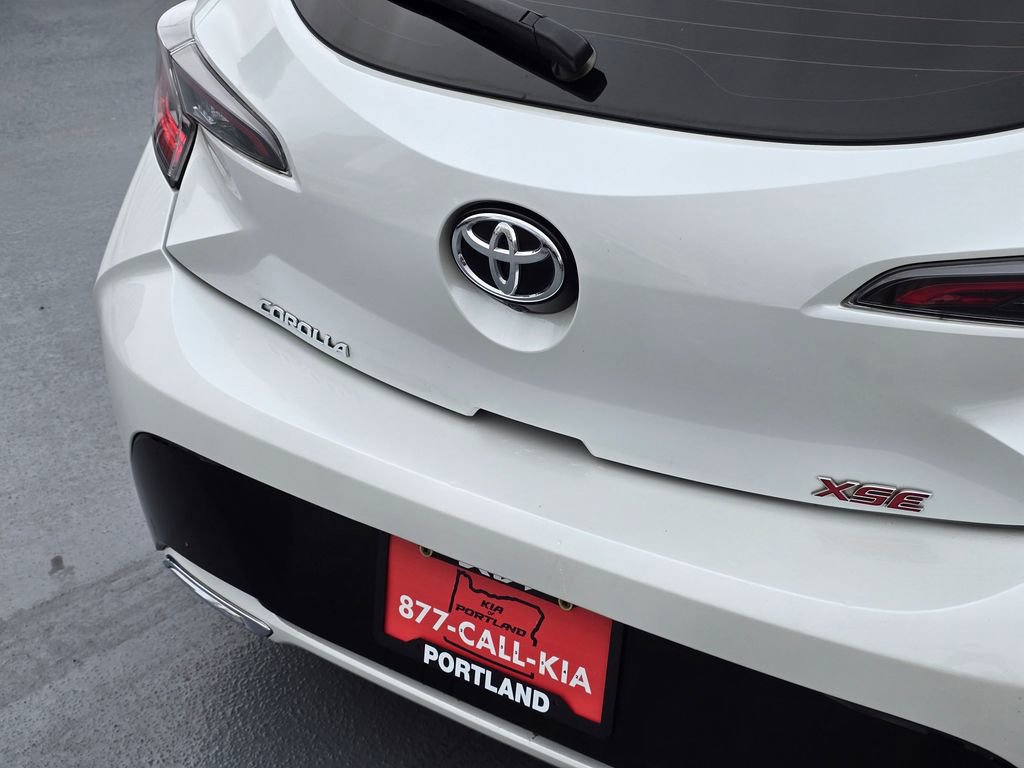 Used 2021 Toyota Corolla XSE image 16