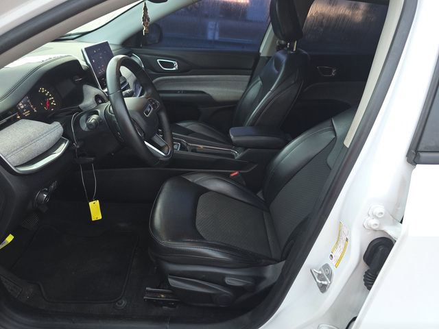 Used 2022 Jeep Compass Latitude image 7