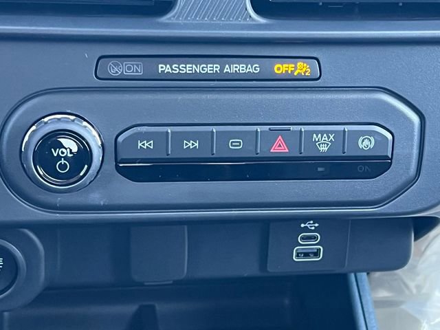 New 2026 Ford Maverick XLT AWD/4WD image 14