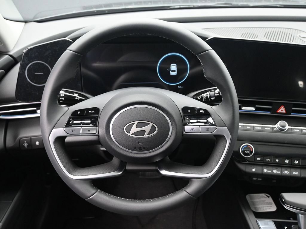 New 2026 Hyundai Elantra Limited image 20