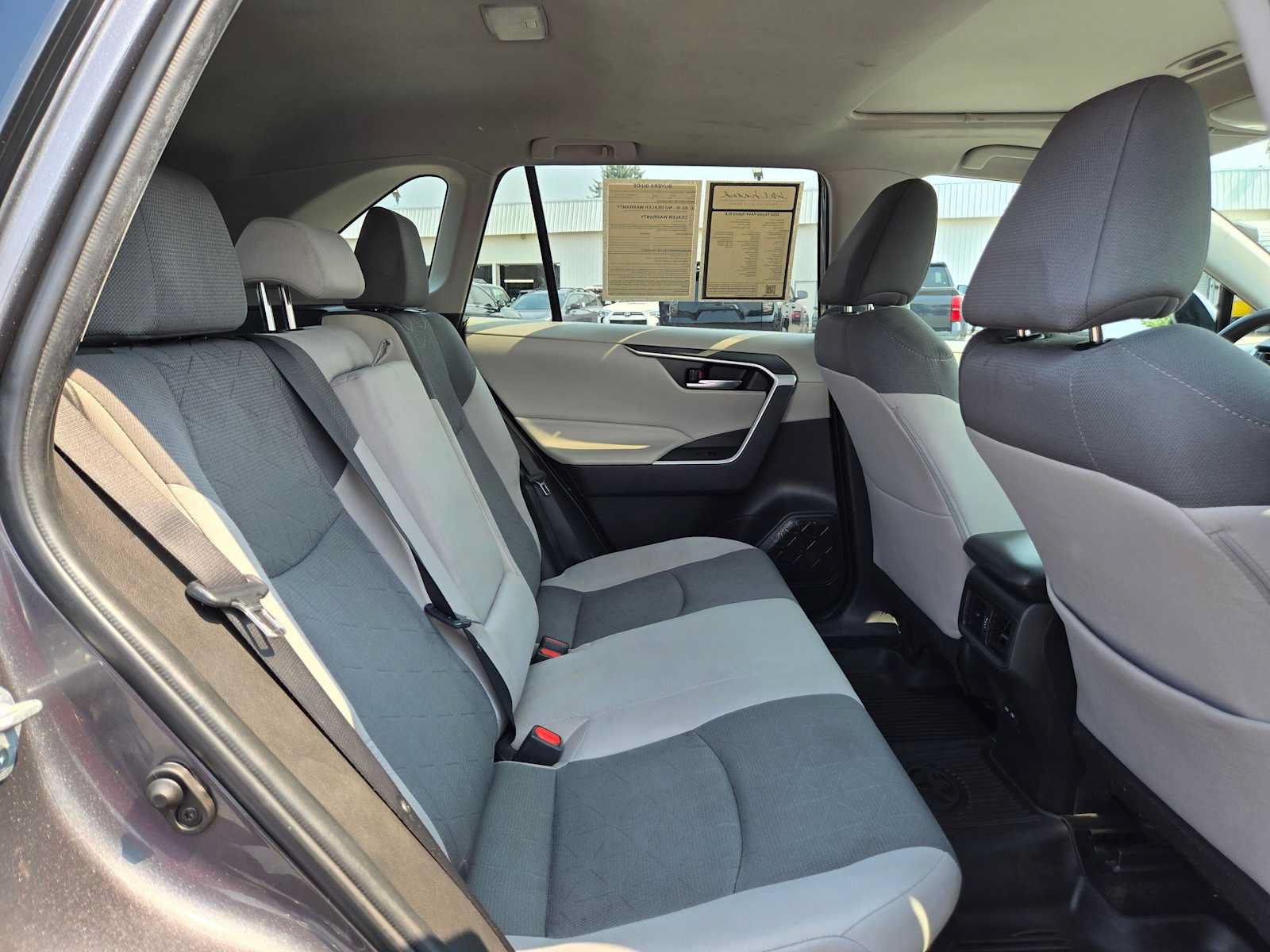 Used 2022 Toyota RAV4 XLE w/ Convenience Package AWD/4WD image 13