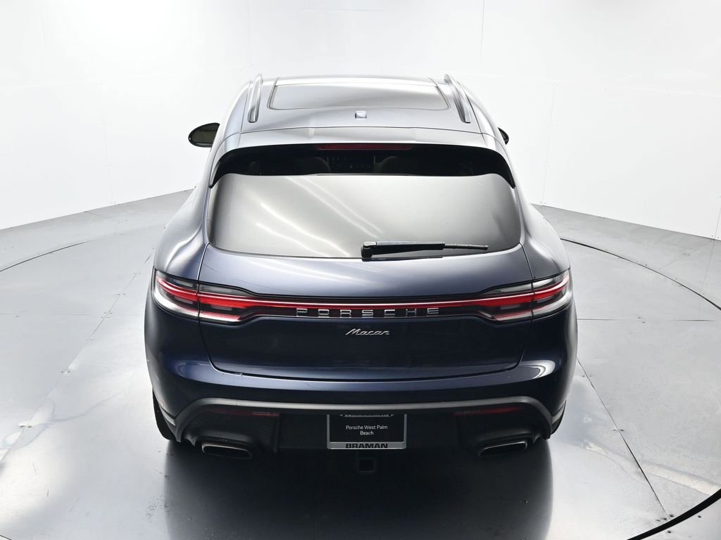 Certified 2023 Porsche Macan Turbo AWD/4WD image 35