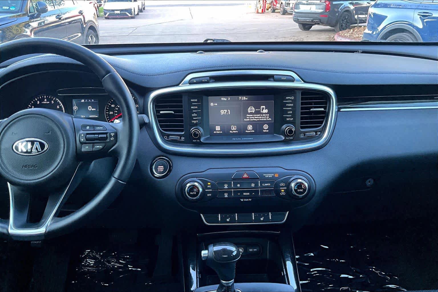 Used 2017 Kia Sorento EX FWD image 7