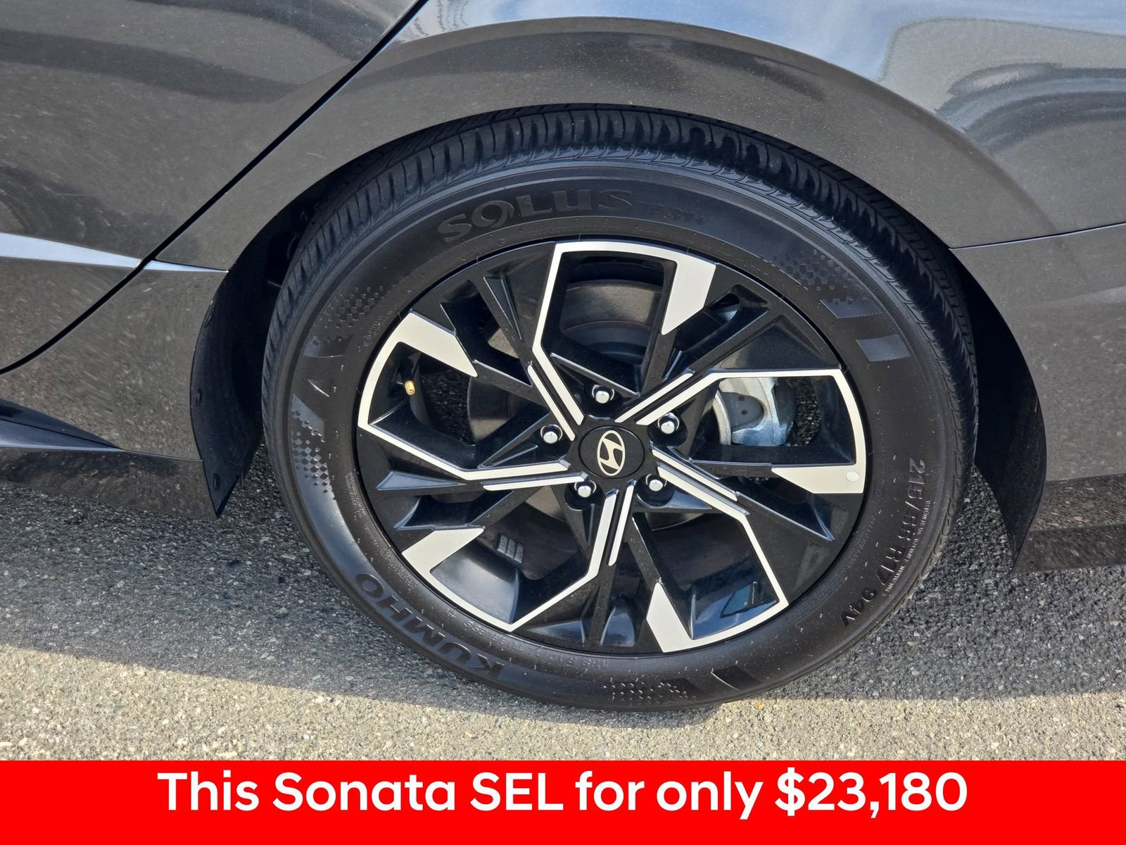 Used 2025 Hyundai Sonata SEL FWD image 38