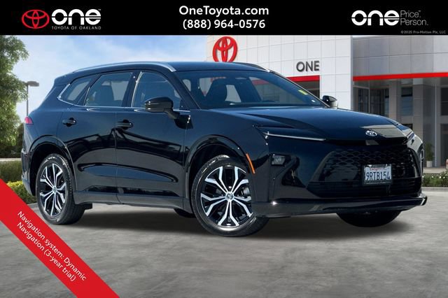 Used 2025 Toyota Crown Signia