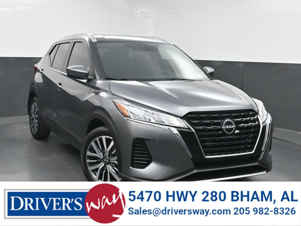 Used 2023 Nissan Kicks SV