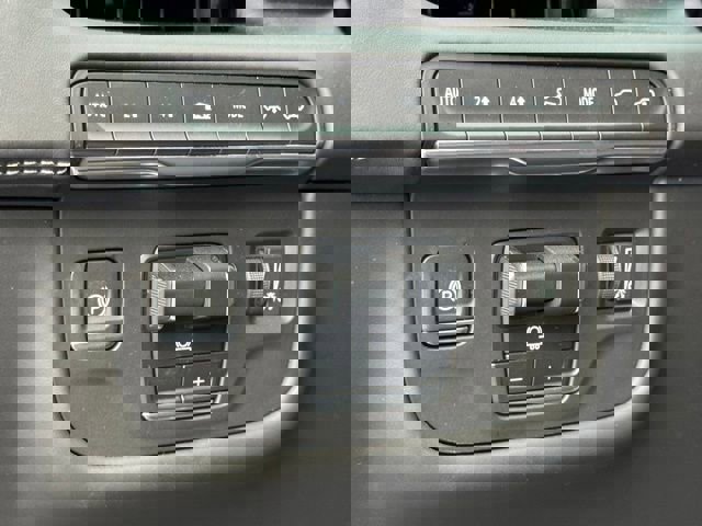 Certified 2024 Cadillac Escalade Sport Platinum w/ LPO, ONYX Package image 20