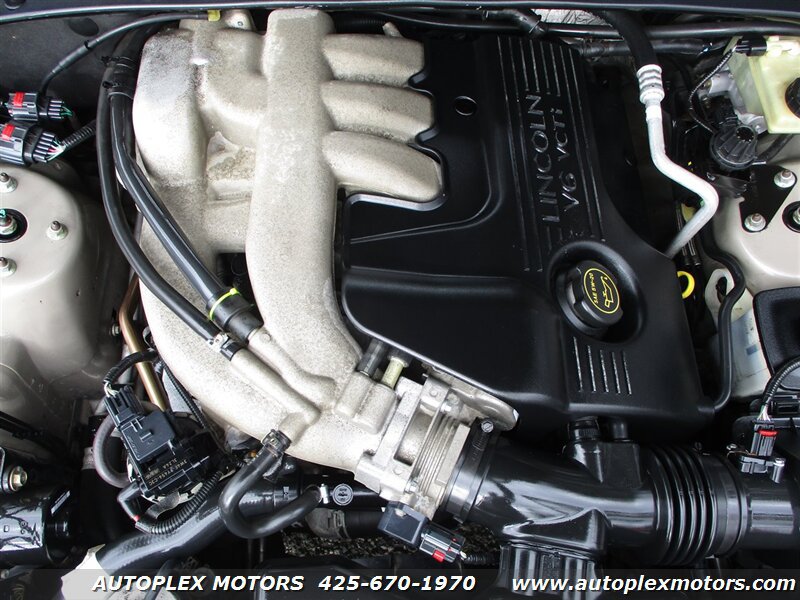 Used 2004 Lincoln LS RWD image 31
