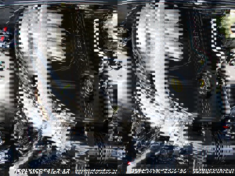 Used 2004 Lincoln LS image 31