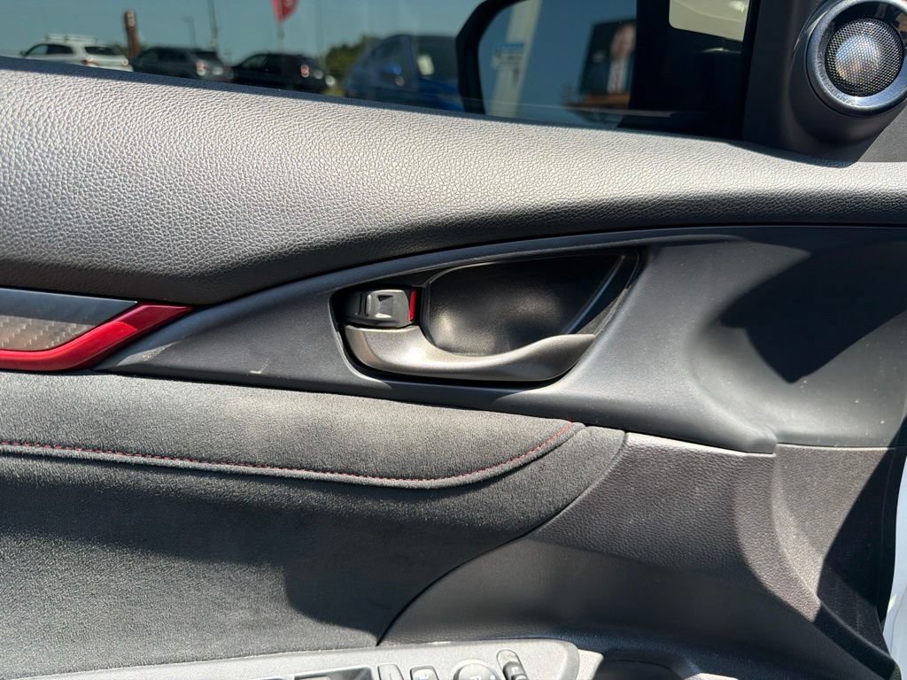 Used 2019 Honda Civic Type R image 13