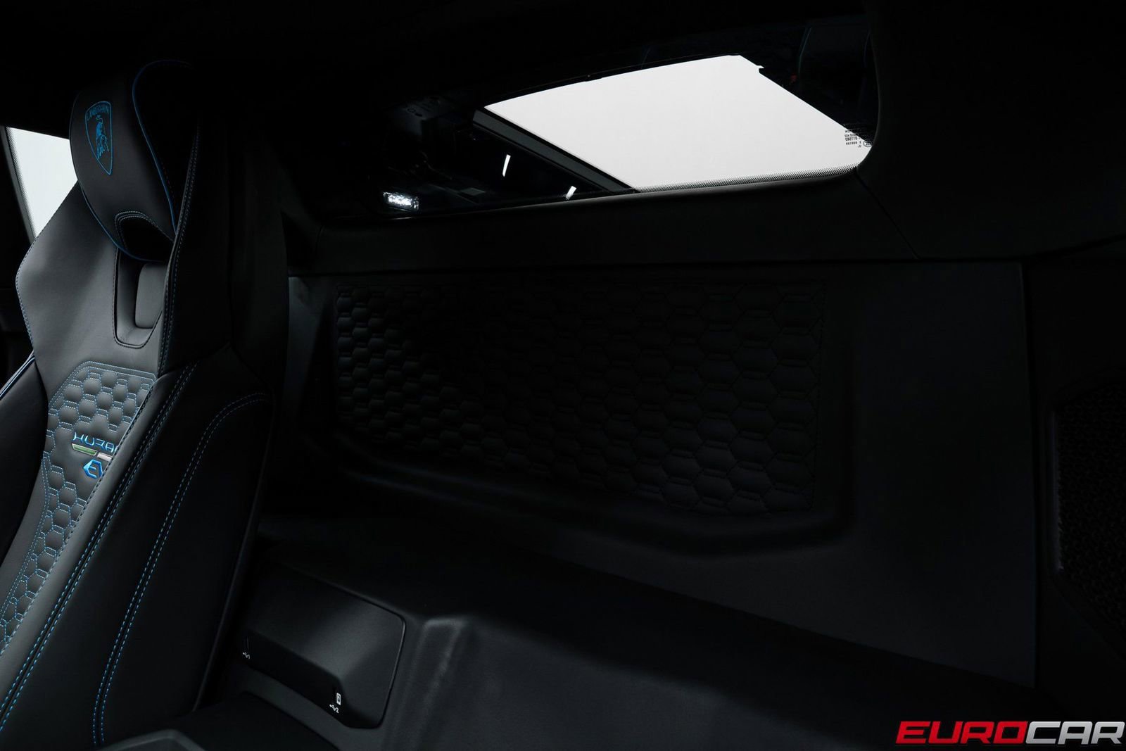 Used 2023 Lamborghini Huracan EVO image 36