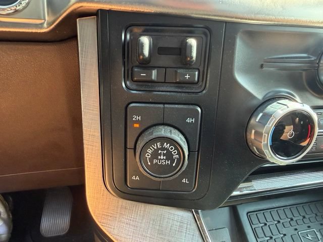 Used 2023 Ford F150 King Ranch w/ Equipment Group 601A High AWD/4WD image 17