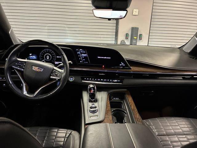 Used 2023 Cadillac Escalade Sport Platinum RWD image 12
