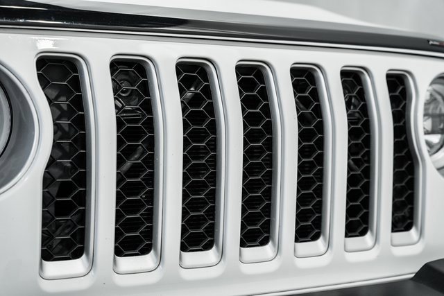 Used 2021 Jeep Gladiator Overland w/ Popular Equipment Package image 10