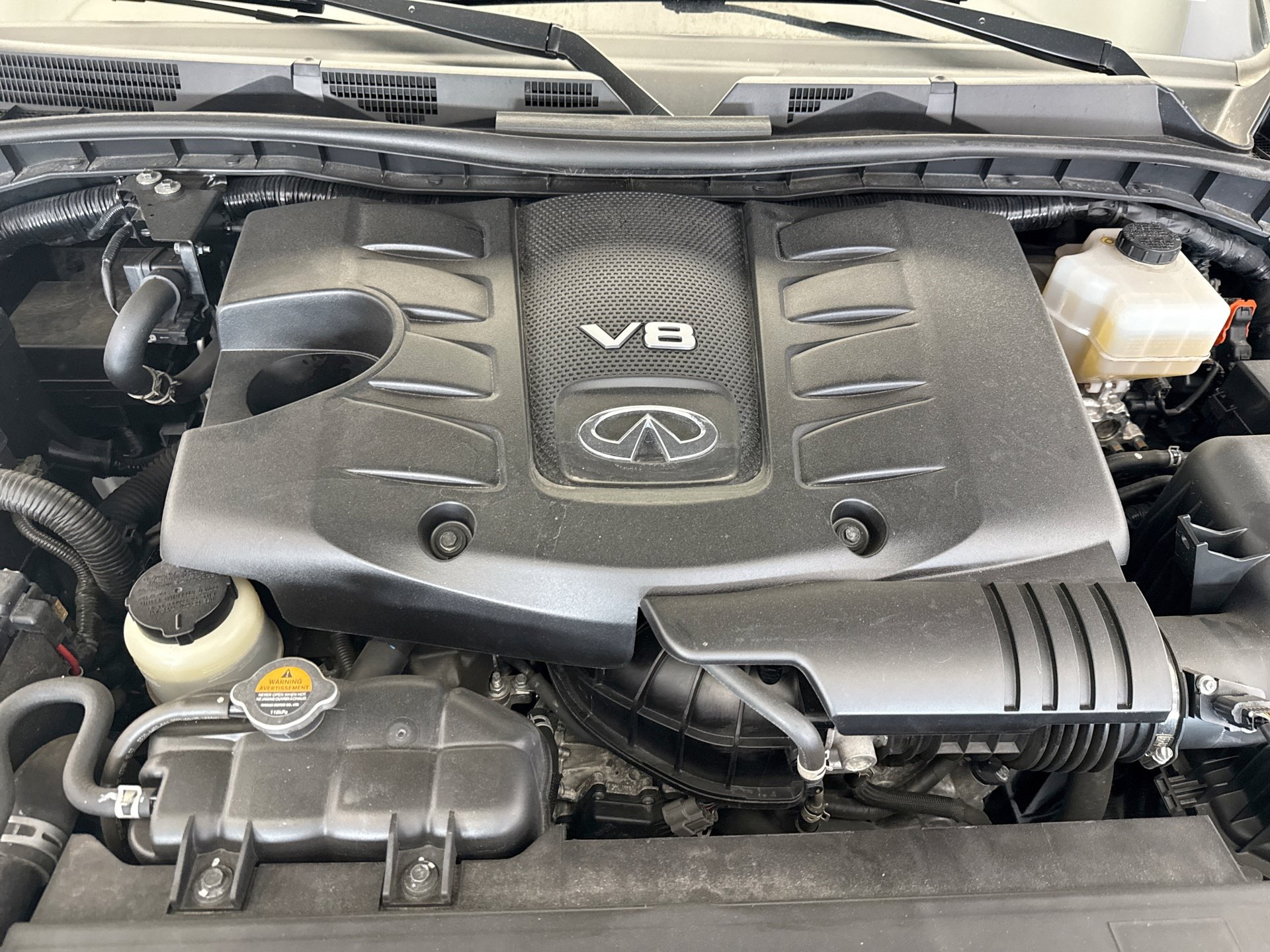 Used 2023 INFINITI QX80 Luxe w/ Cargo Package AWD/4WD image 29