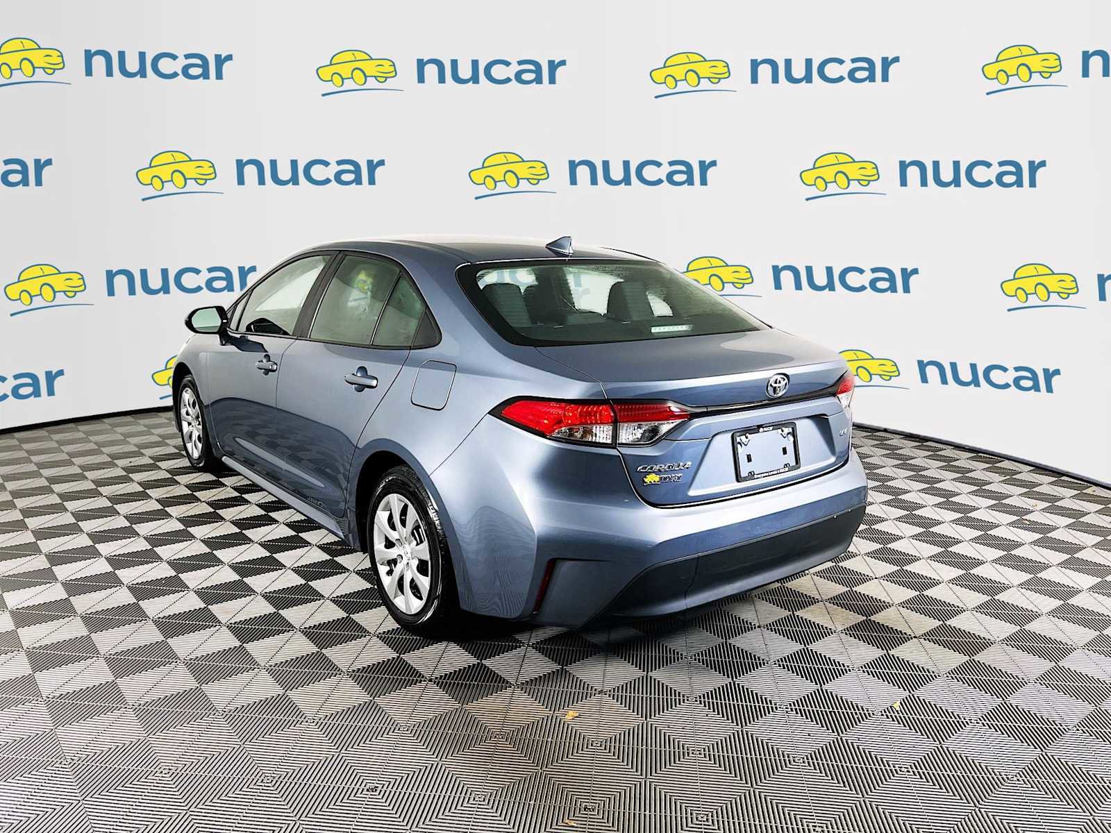 Used 2024 Toyota Corolla LE image 5