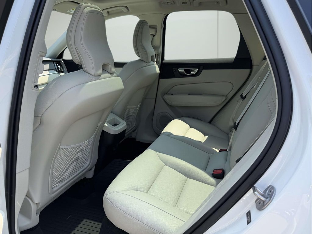 Used 2023 Volvo XC60 B5 Plus w/ Protection Package Premier FWD image 14